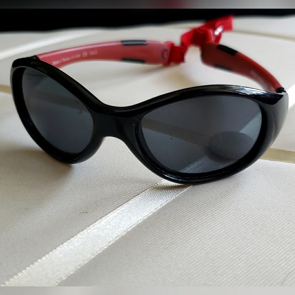 *3/$10 Real Kids Black/Red Flex Fit Removable Band Smoke Lens, 0+